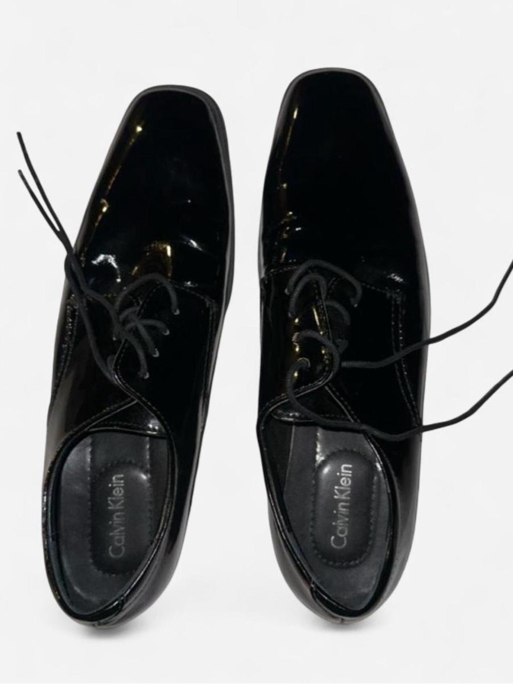 Calvin Klein Men’s Black Patent Lace-Up Oxfords